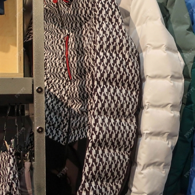 【Outdoor Retailer冬季户外用品展】女户外滑雪服