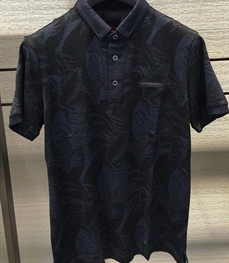 市场上装-T恤-时尚商务T恤