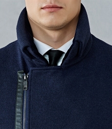 市场上装-大衣-时尚商务大衣