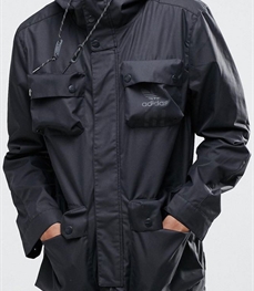 市场上装-中长外套-时尚男装中长外套