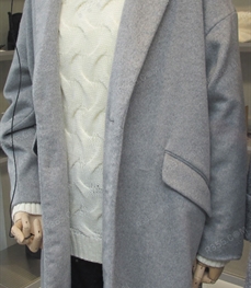 市场上装-中长外套-（实拍）休闲男装中长外套