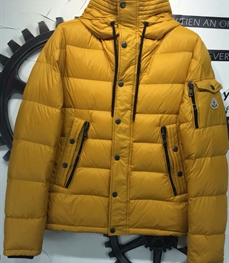 市场上装-棉衣/羽绒服-时尚男装棉服