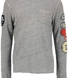 市场上装-T恤-时尚男装T恤