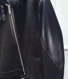 市场上装-皮衣-时尚商务皮衣