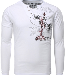 市场上装-T恤-时尚男装T恤