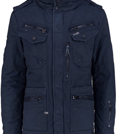 市场上装-夹克-时尚男装夹克