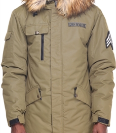 市场上装-中长外套-时尚男装中长外套