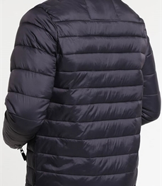 市场上装-棉衣/羽绒服-时尚男装棉服