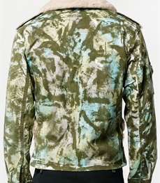 市场上装-夹克-休闲男装夹克