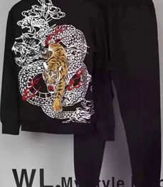 市场上装-套装-休闲男装套装