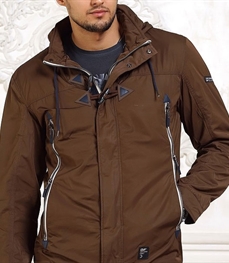 市场上装-夹克-时尚男装夹克