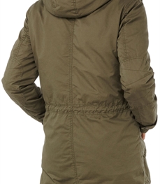 市场上装-中长外套-时尚男装中长外套