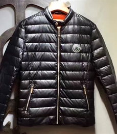 市场上装-皮衣-时尚男装皮衣