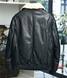 市场上装-皮衣-时尚商务皮衣