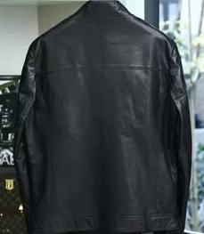 市场上装-皮衣-时尚商务皮衣