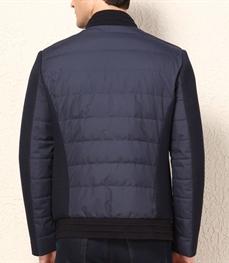 市场上装-夹克-时尚商务夹克