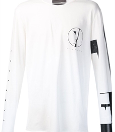 市场上装-T恤-休闲男装T恤