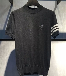 市场上装-T恤-时尚商务T恤