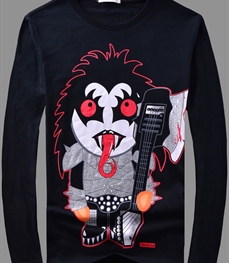 市场上装-T恤-休闲男装T恤