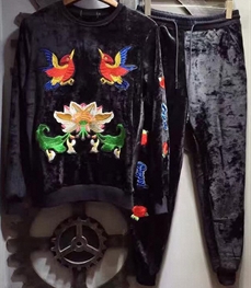 市场上装-套装-休闲男装套装