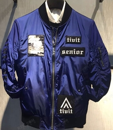 市场上装-夹克-（实拍）时尚男装夹克