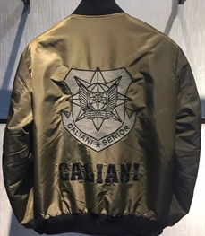 市场上装-夹克-（实拍）时尚男装夹克