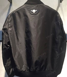 市场上装-夹克-（实拍）时尚男装夹克