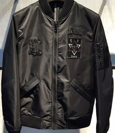 市场上装-夹克-（实拍）时尚男装夹克