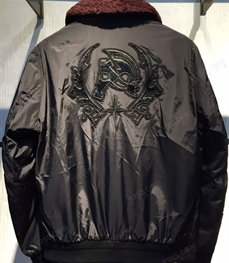 市场上装-夹克-（实拍）时尚男装夹克