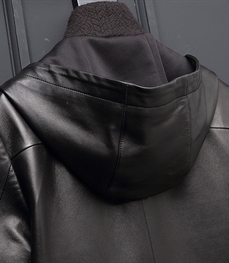 市场上装-皮衣-时尚商务皮衣