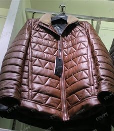 市场上装-皮衣-时尚商务皮衣（实拍）