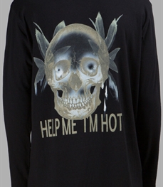 市场上装-T恤-休闲男装T恤