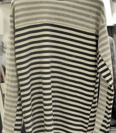 市场上装-T恤-（实拍）时尚男装T恤