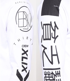 市场上装-T恤-休闲男装T恤