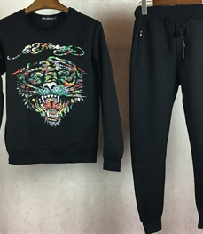 市场上装-套装-休闲男装套装