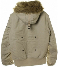 市场上装-夹克-时尚男装夹克