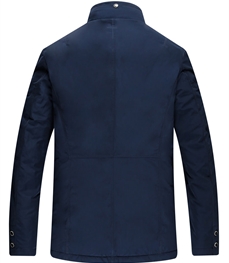 市场上装-大衣-时尚商务大衣