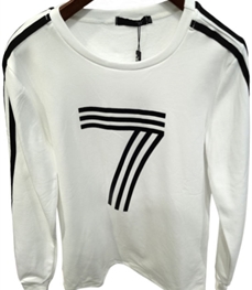 市场上装-T恤-时尚男装T恤