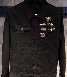 市场上装-夹克-时尚男装夹克