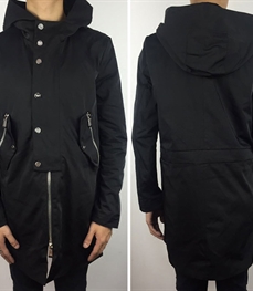 市场上装-中长外套-时尚男装中长外套