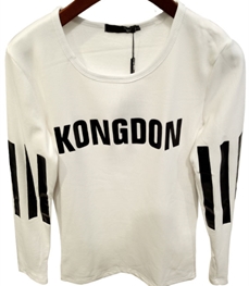 市场上装-T恤-时尚男装T恤