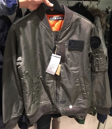 市场上装-夹克-（实拍）休闲男装夹克