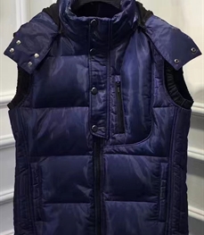 市场上装-马夹-时尚男装马甲