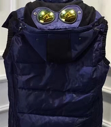 市场上装-马夹-时尚男装马甲