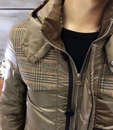 市场上装-棉衣/羽绒服-时尚男装皮衣