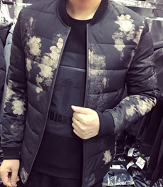 市场上装-棉衣/羽绒服-时尚男装皮衣