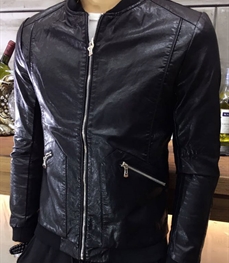 市场上装-皮衣-时尚男装皮衣