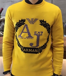 市场上装-毛衫-时尚男装毛衫