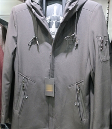 市场上装-夹克-（实拍）时尚男装夹克