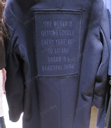 市场上装-中长外套-（实拍）时尚男装中长外套